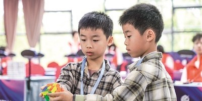 多多28-同安7岁双胞胎双双破纪录|三阶魔方|魔方|冠亚军|建阳|赛场_新浪体育_新浪新闻