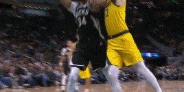 多多28官方网站-华子亲手送亚历山大20+！这眼神，是要弑父啊！|吉安尼斯·安特托孔波|雄鹿|步行者|NBA|雷霆_新浪体育_新浪新闻