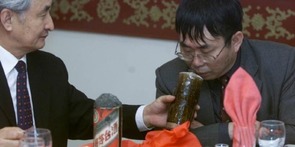 NG28-聂卫平：是棋圣更是中国足球最铁杆的球迷，曾拿出绝世茅台为国足出线庆功！