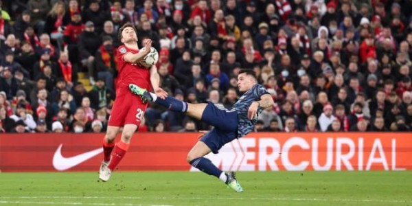 28圈-扎卡红牌枪手团结死守 名宿：这样的阿森纳不多见